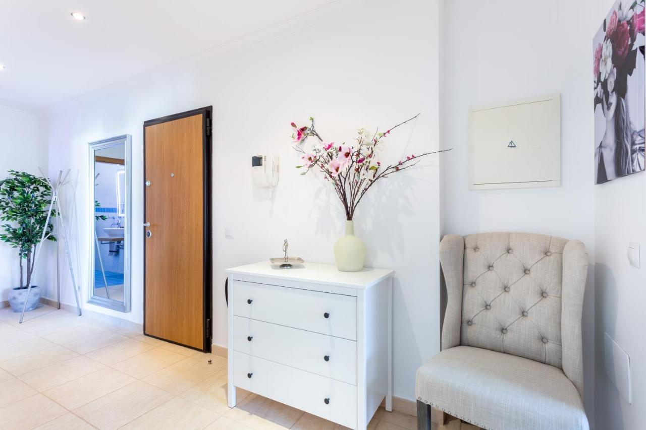 Sacha'S Sweet Home, Lovely 2 Bedroom Apartment, Walking Distance To Town, Beach And Marina Lagos Dış mekan fotoğraf
