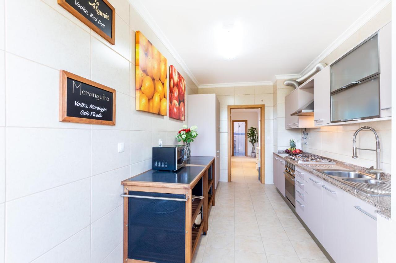 Sacha'S Sweet Home, Lovely 2 Bedroom Apartment, Walking Distance To Town, Beach And Marina Lagos Dış mekan fotoğraf